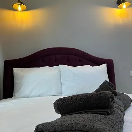Moray Aparthotel